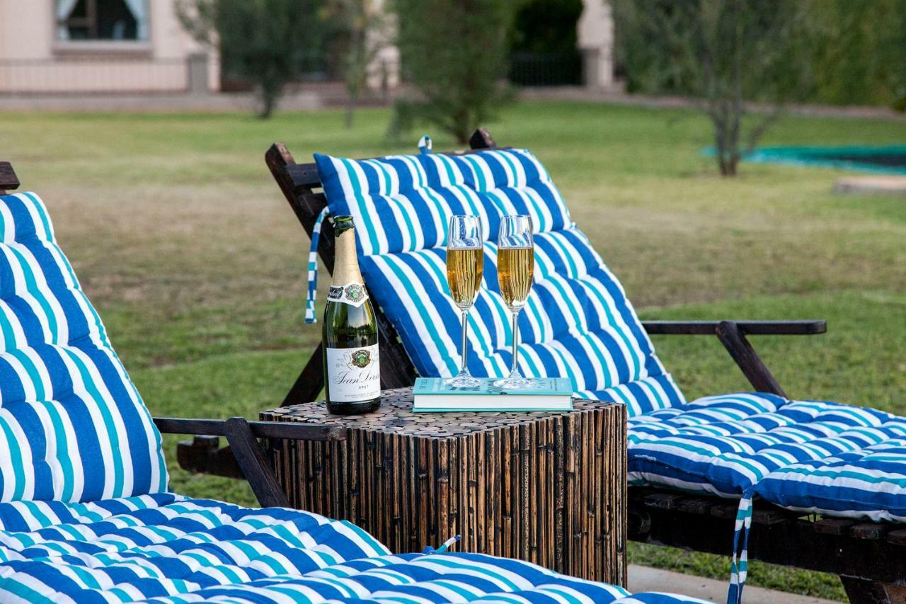 Rivendell Hotel Hartbeespoort Luaran gambar