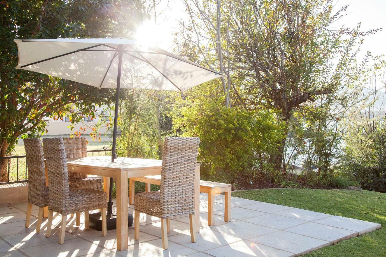 Rivendell Hotel Hartbeespoort Luaran gambar