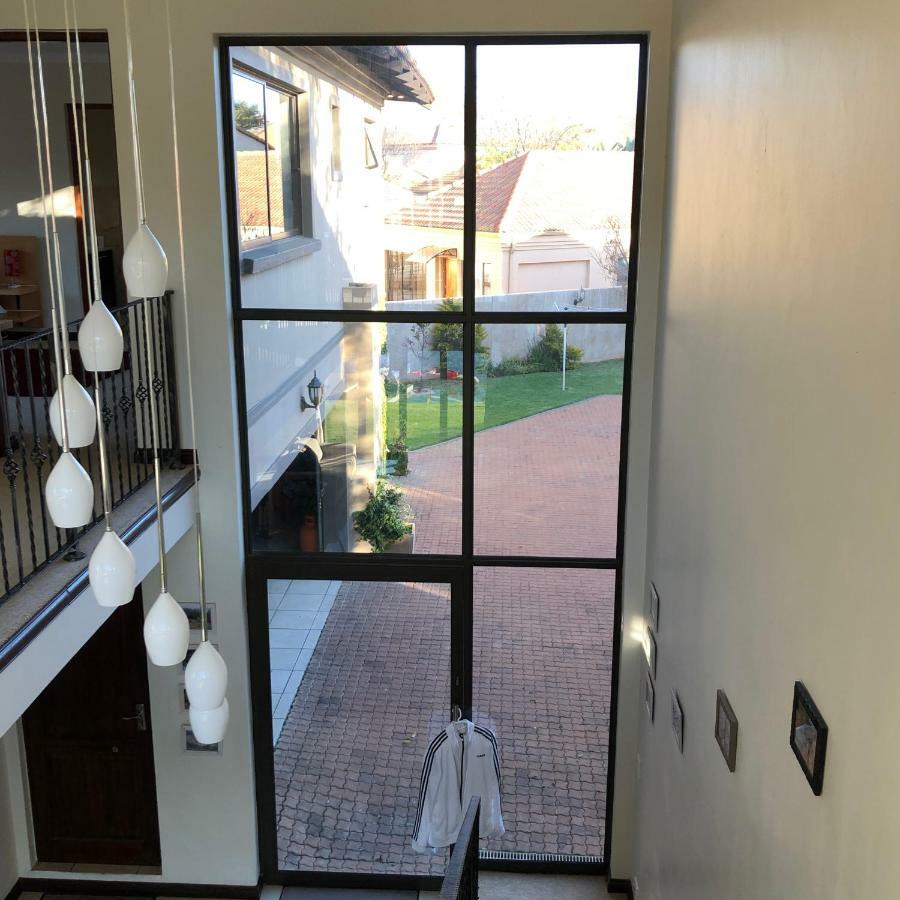 Rivendell Hotel Hartbeespoort Luaran gambar